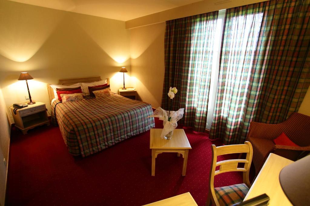 Hotel Le Domaine De Mombreux Lumbres Zimmer foto